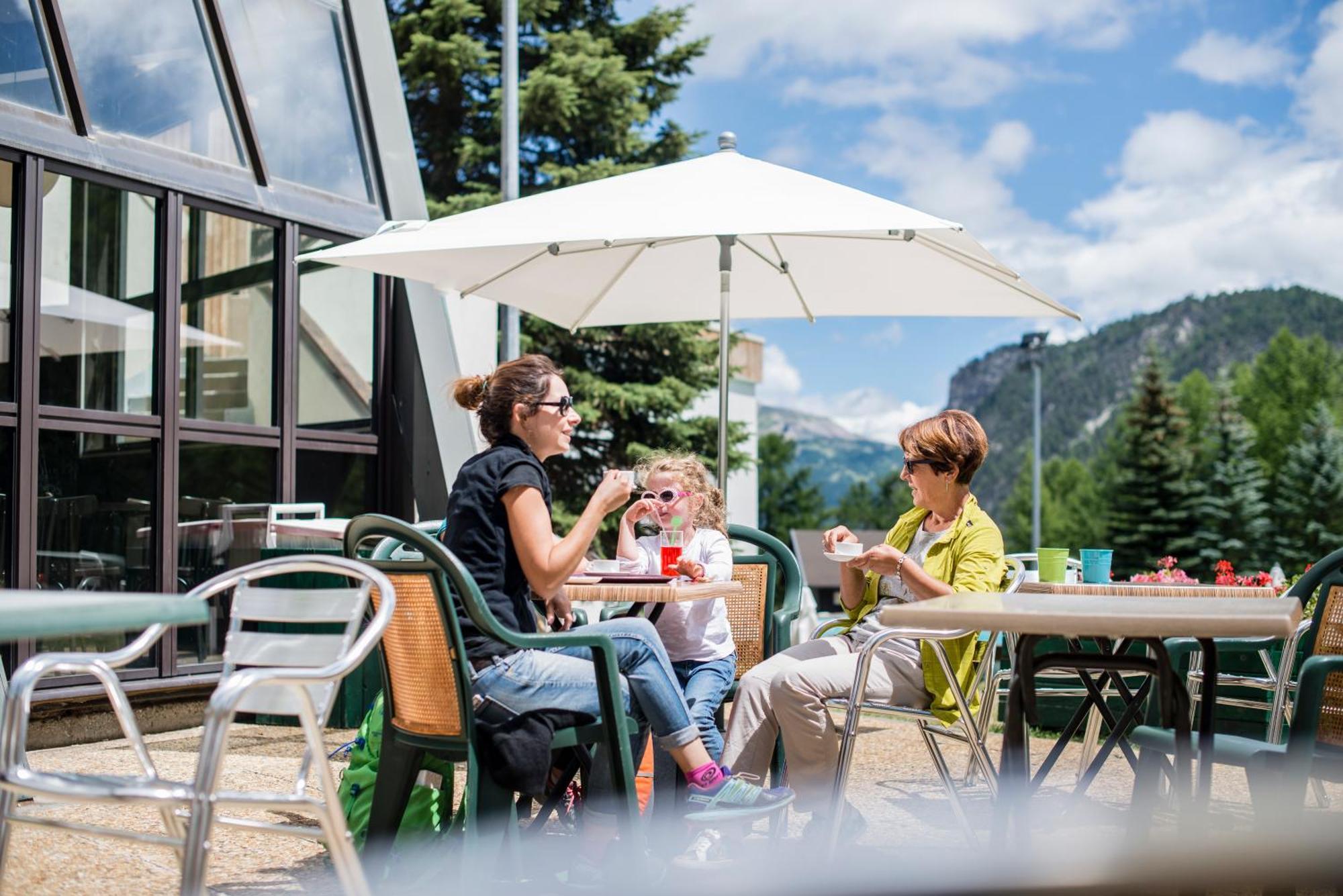 Villages Clubs Du Soleil - Montgenèvre Екстериор снимка